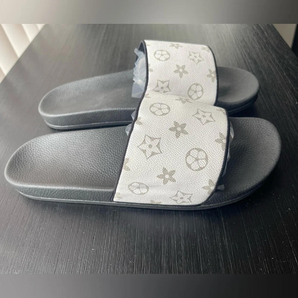 Classic Black and Gray monogram Slide Sandals size 45 EU